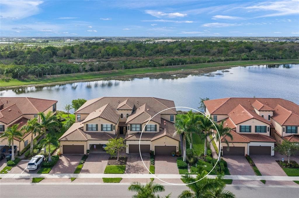 10805 TARFLOWER DRIVE # 102, VENICE, FL 34293