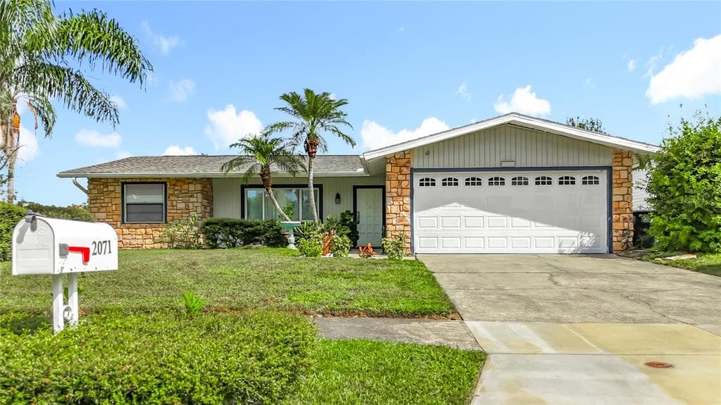 2071 BUTTERNUT CIRCLE E, CLEARWATER, FL 33763