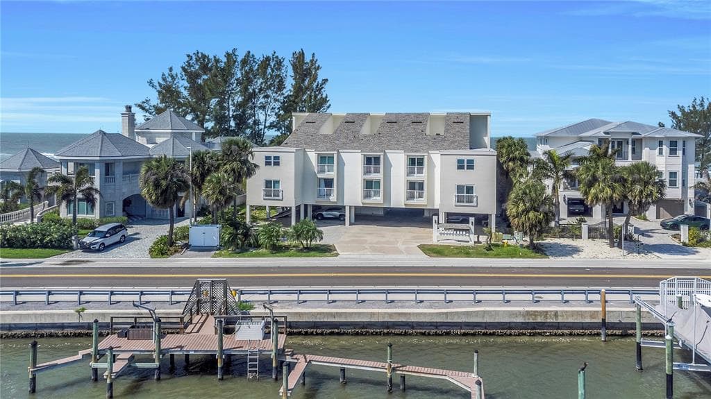20204 GULF BOULEVARD # 9, INDIAN SHORES, FL 33785