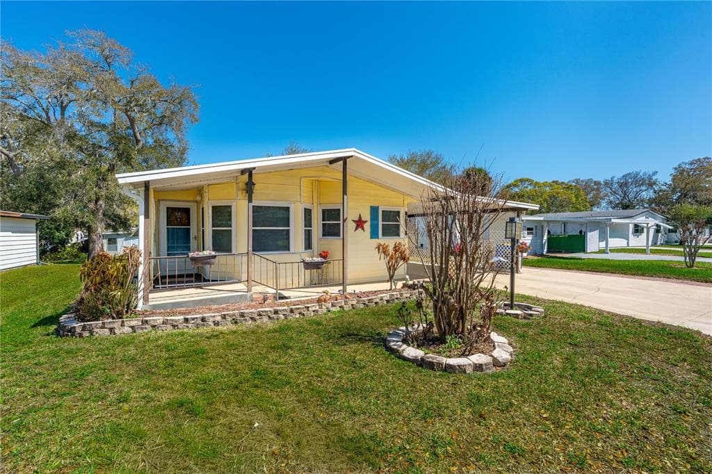 217 SCHOONER AVENUE, EDGEWATER, FL 32141