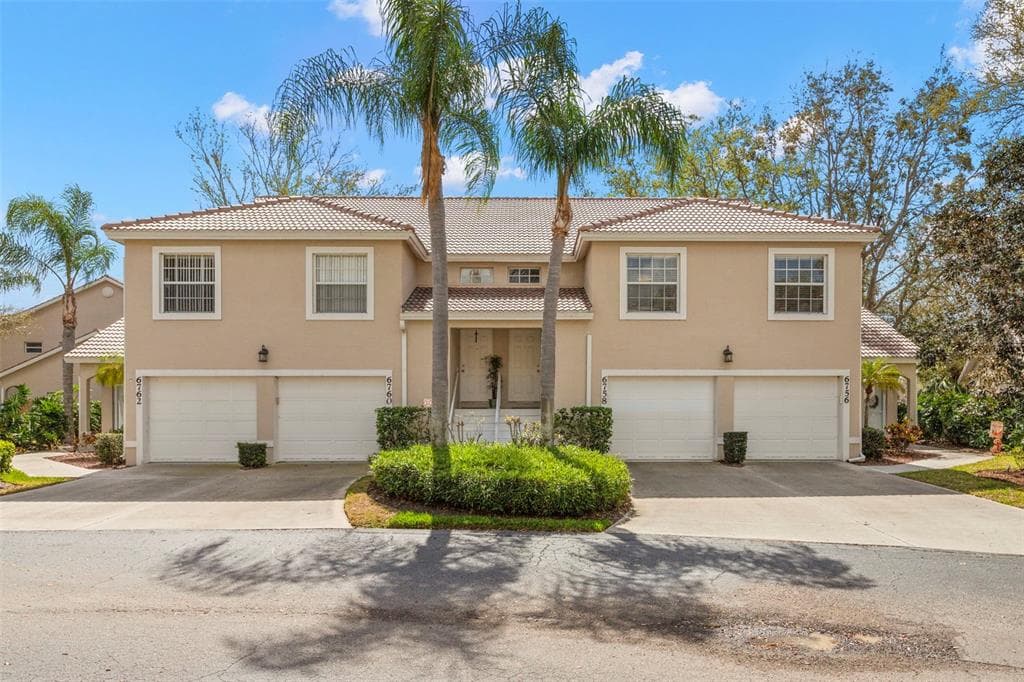 6758 FAIRVIEW TERRACE, BRADENTON, FL 34203