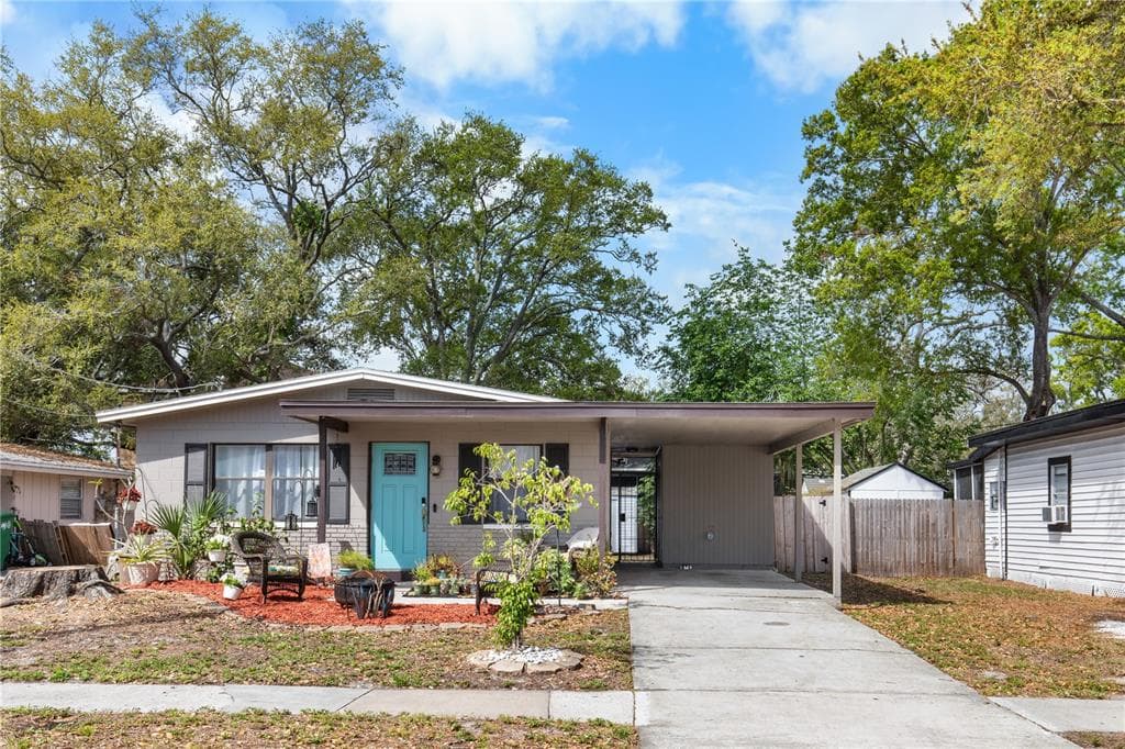 7009 S FITZGERALD STREET, TAMPA, FL 33616
