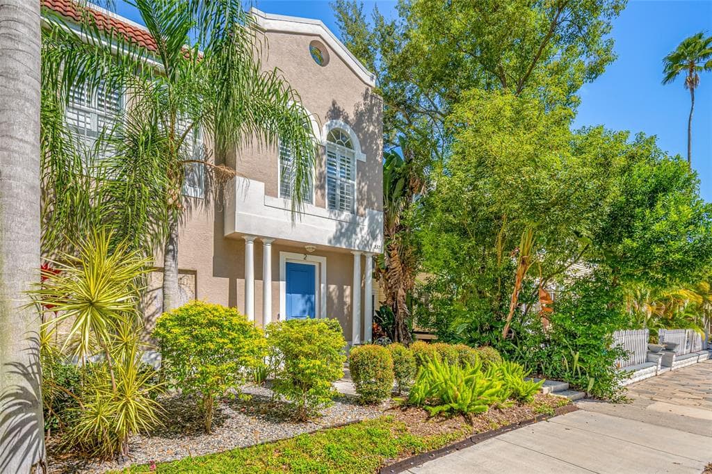 237 7TH AVENUE N # 2, ST PETERSBURG, FL 33701