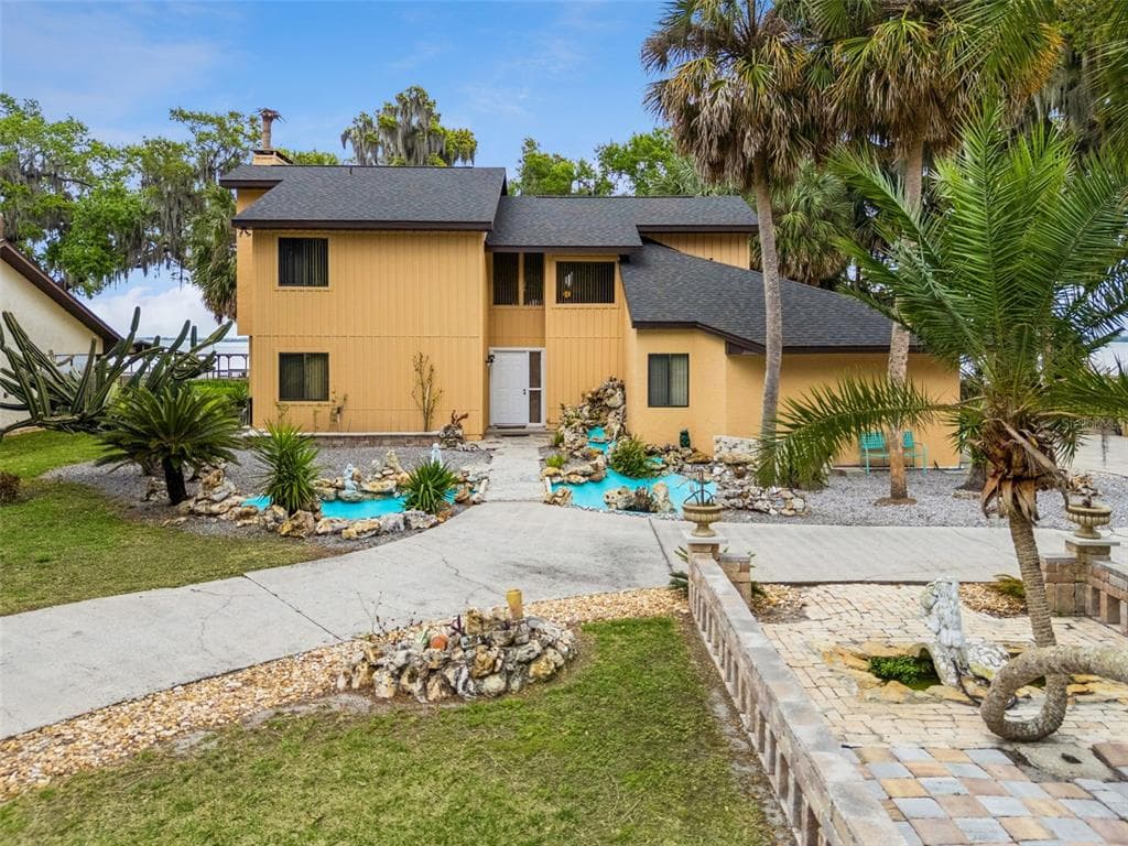 35312 W GRIFFIN DRIVE, FRUITLAND PARK, FL 34731