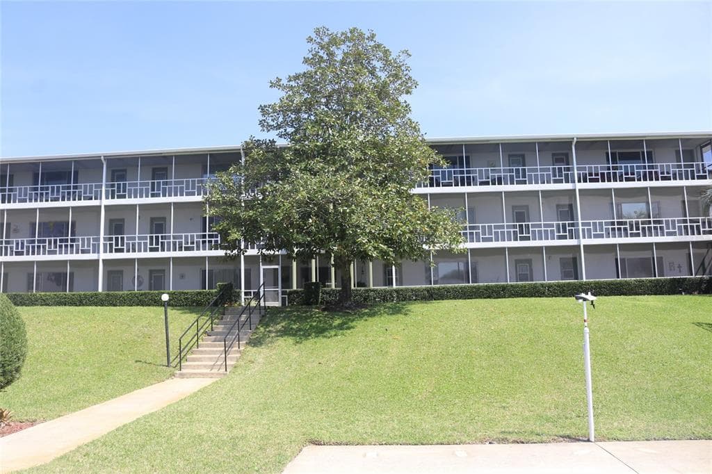 1700 6TH STREET NW # B23, WINTER HAVEN, FL 33881
