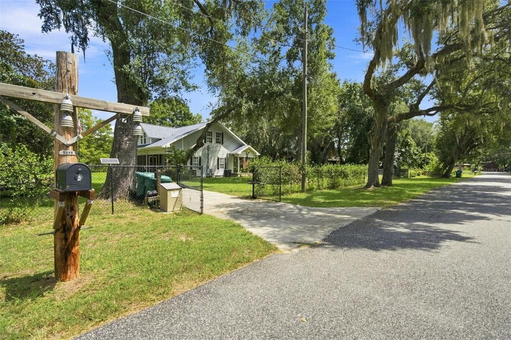 5572 S MARLIN POINT, FLORAL CITY, FL 34436