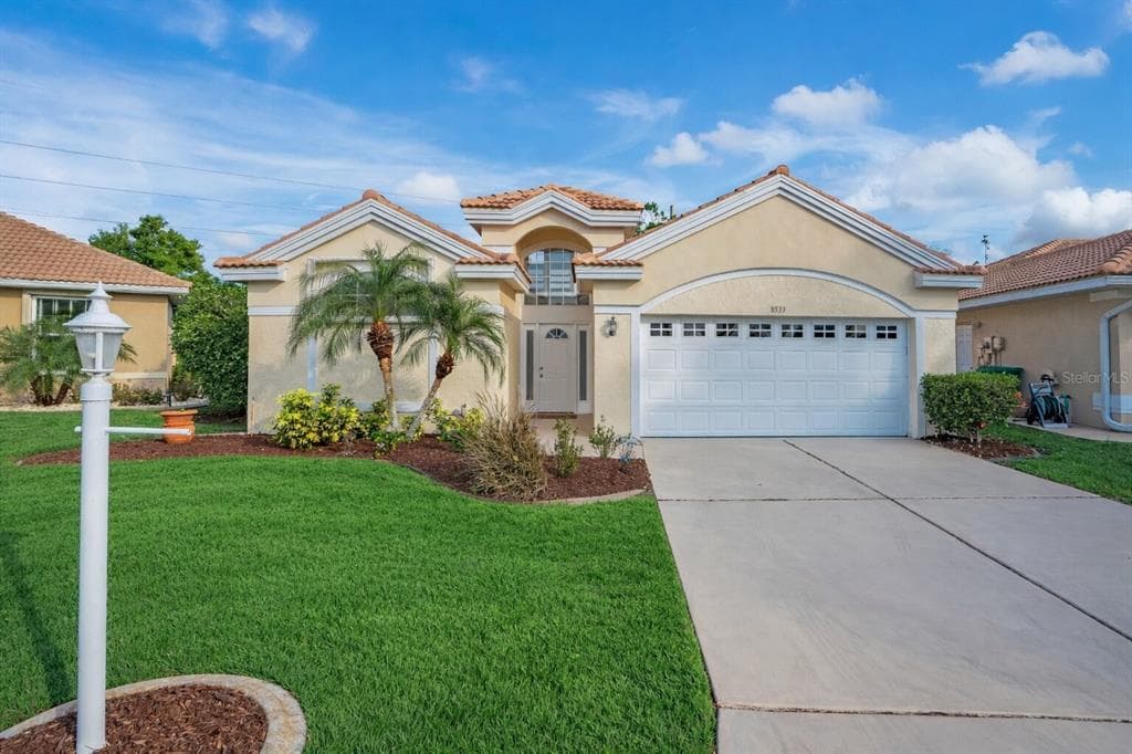 8533 GATEWAY COURT, ENGLEWOOD, FL 34224