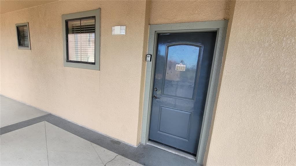 914 CHARO PARKWAY # 123, DAVENPORT, FL 33897