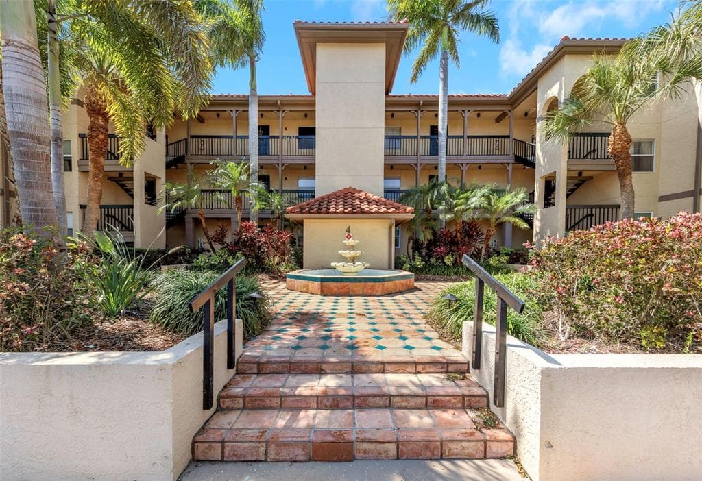 2400 FEATHER SOUND DRIVE # 412, CLEARWATER, FL 33762