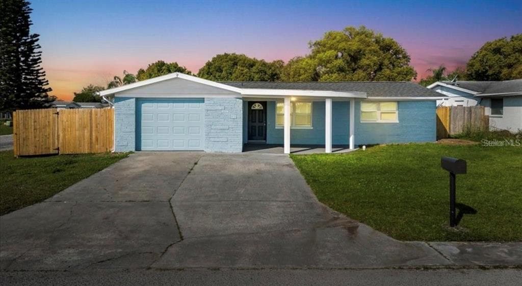 2705 GARDNER PLACE, HOLIDAY, FL 34691