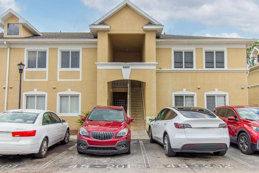 6445 CYPRESSDALE DRIVE # 102, RIVERVIEW, FL 33578