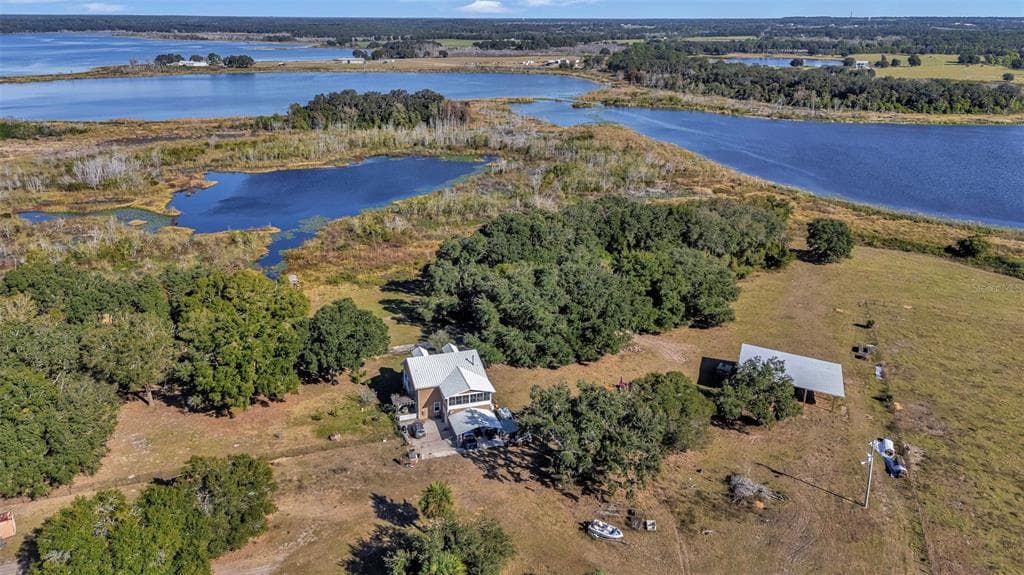 13800 COUNTY ROAD 450, UMATILLA, FL 32784