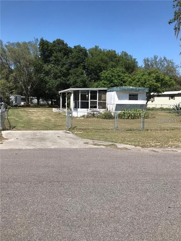 274 SUNSET BLVD, POLK CITY, FL 33868