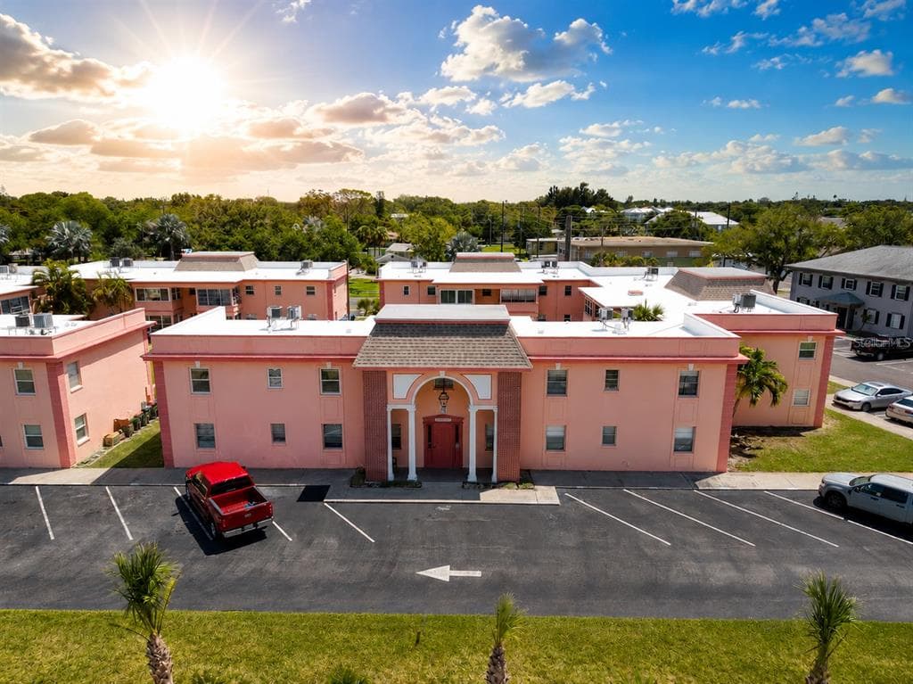 7001 PLACE DE LA PAIX # 2A, SOUTH PASADENA, FL 33707