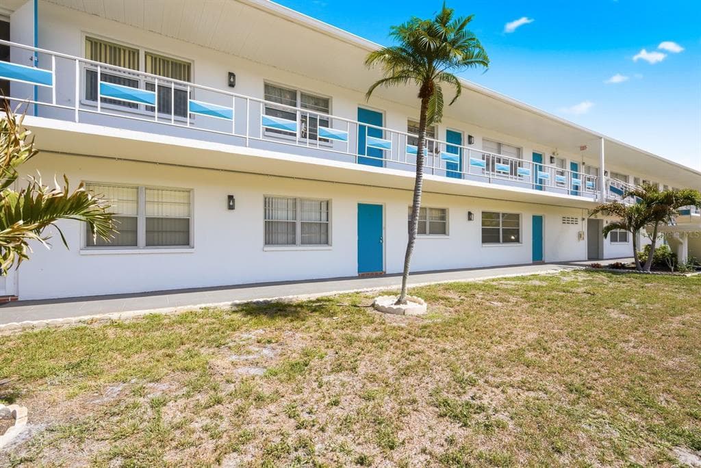 2011 58TH AVENUE N # 5, ST PETERSBURG, FL 33714