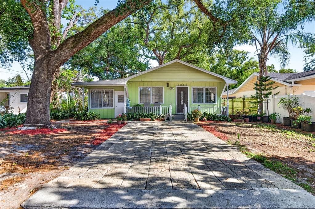 1417 W YUKON STREET, TAMPA, FL 33604
