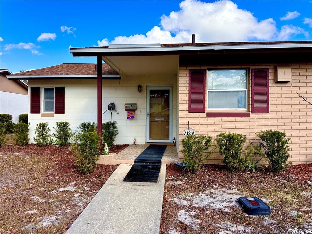 712-A E ARIZONA AVENUE # A, DELAND, FL 32724
