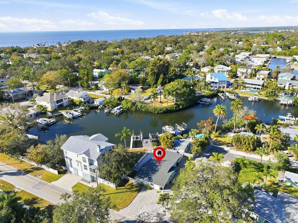 302 GEORGIA AVENUE, CRYSTAL BEACH, FL 34681