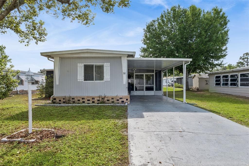 511 FLAMINGO LANE, OSTEEN, FL 32764