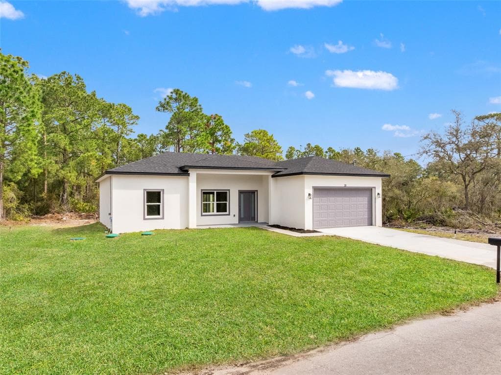 33 FISHER PLACE, OCKLAWAHA, FL 32179