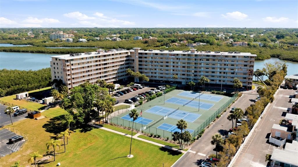 19451 GULF BOULEVARD # 203, INDIAN SHORES, FL 33785