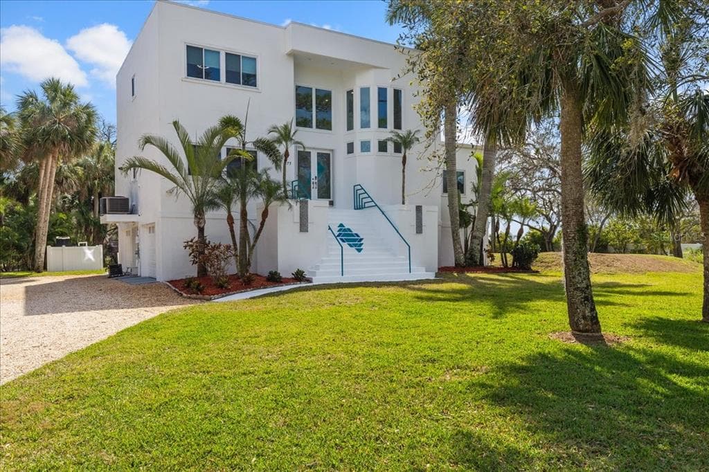 375 WELLINGTON AVENUE, OLDSMAR, FL 34677