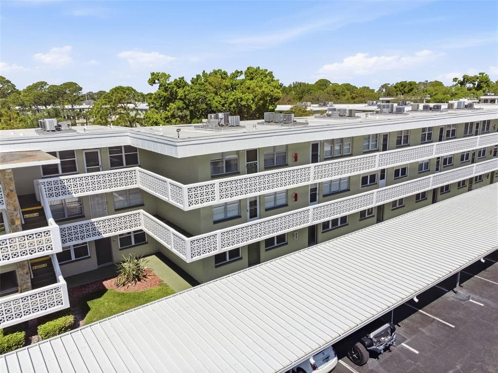 4890 BAY STREET NE # 326, ST PETERSBURG, FL 33703