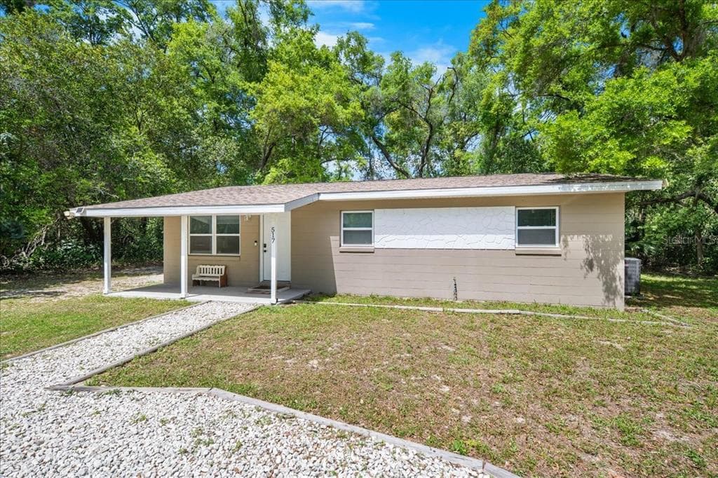 517 E MAIN STREET, BRONSON, FL 32621