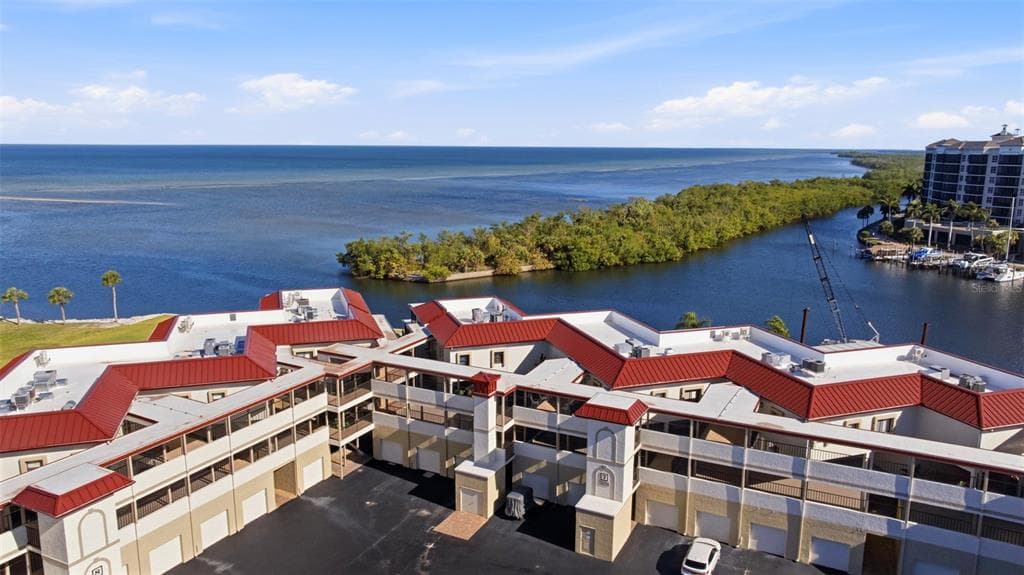 3270 SOUTHSHORE DRIVE # 72A, PUNTA GORDA, FL 33955