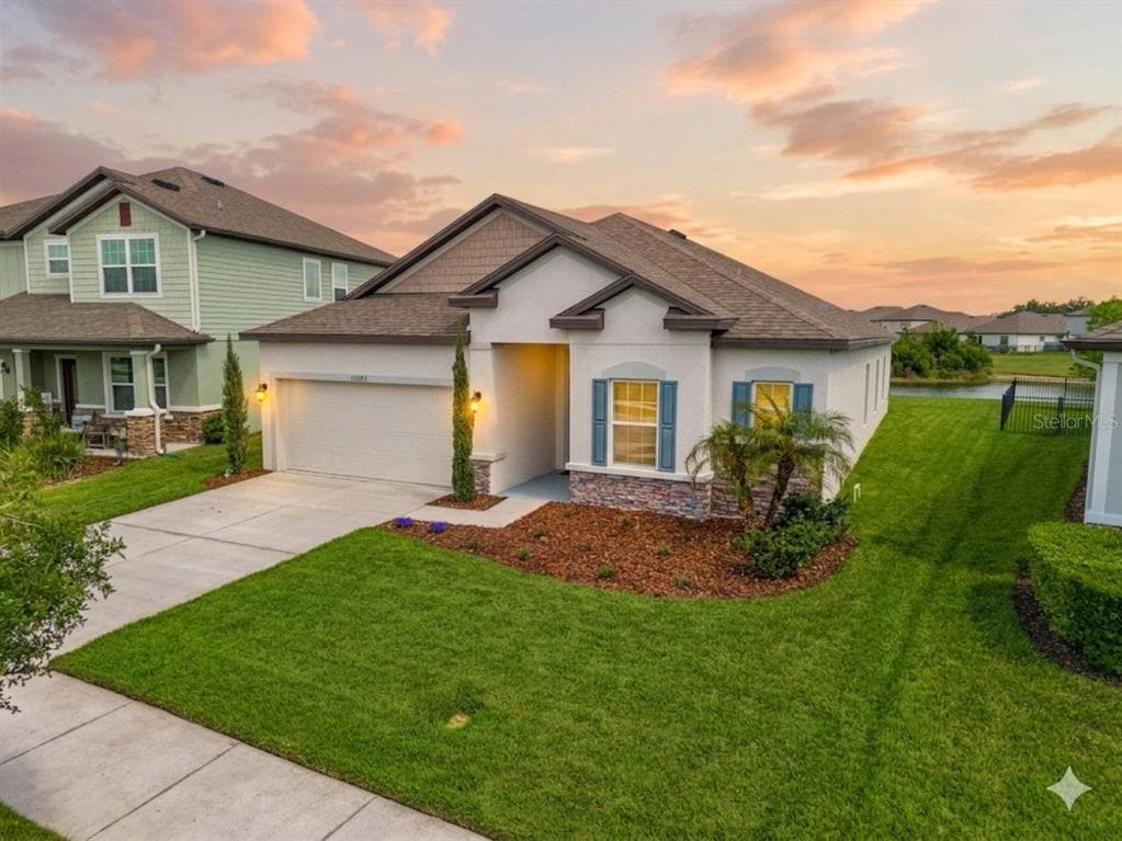 31041 JAZZ LEAF PLACE, SAN ANTONIO, FL 33576