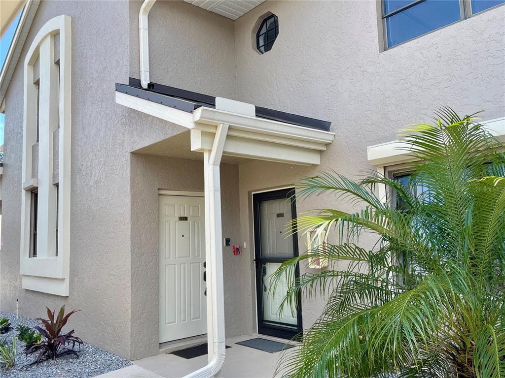 1335 SAXONY CIRCLE # 322, PUNTA GORDA, FL 33983