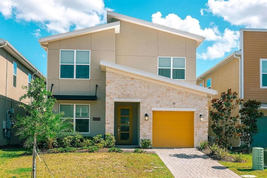 4294 PARAGRAPH DRIVE, KISSIMMEE, FL 34746