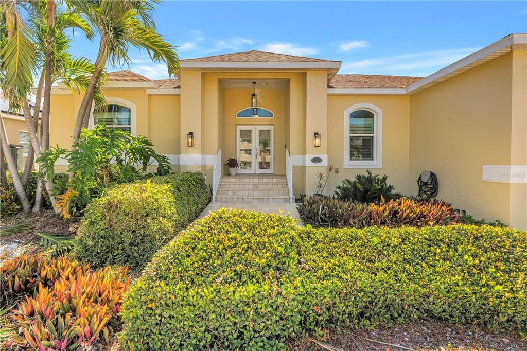 343 8TH AVENUE N, TIERRA VERDE, FL 33715
