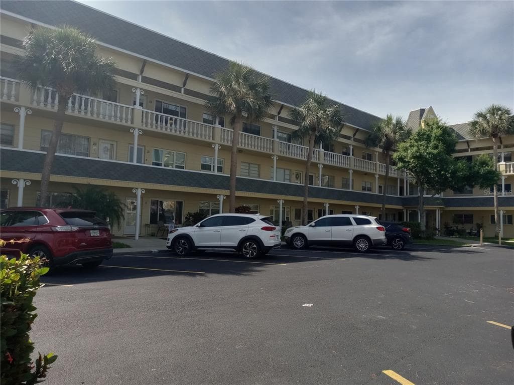 2459 FRANCISCAN DRIVE # 37, CLEARWATER, FL 33763