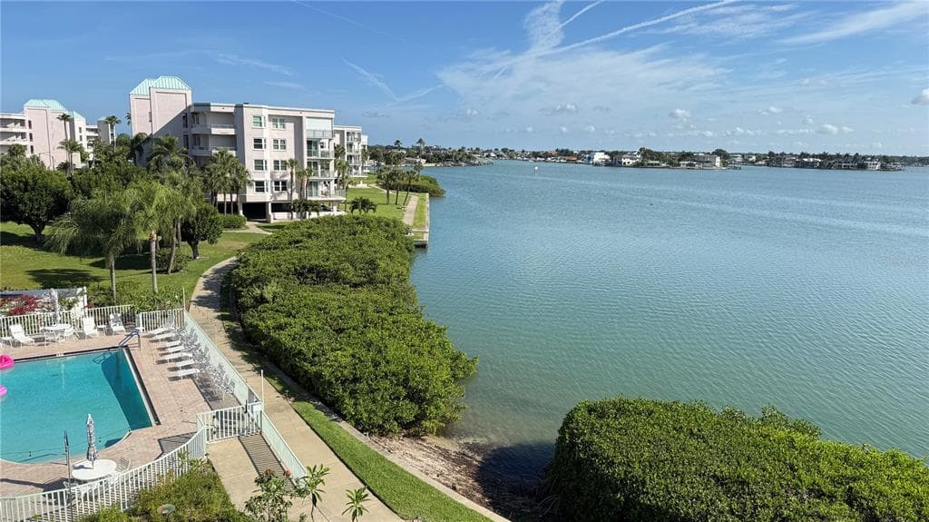 7979 SAILBOAT KEY BOULEVARD S # 306, SOUTH PASADENA, FL 33707
