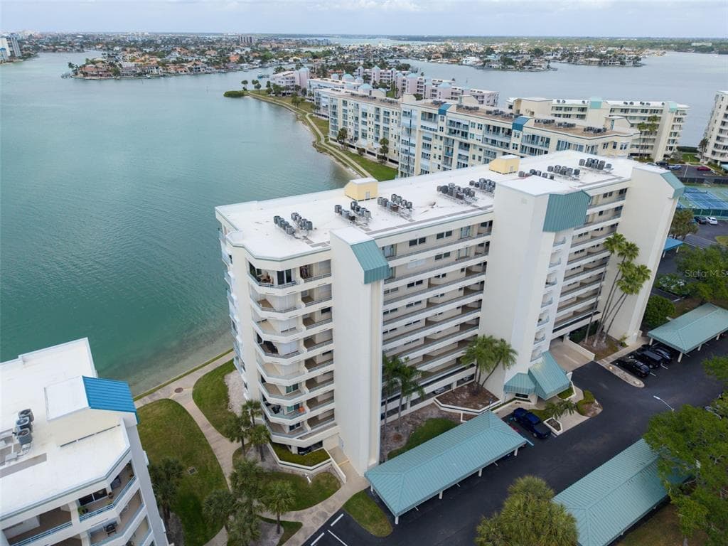 7932 SAILBOAT KEY BOULEVARD S # 402, SOUTH PASADENA, FL 33707