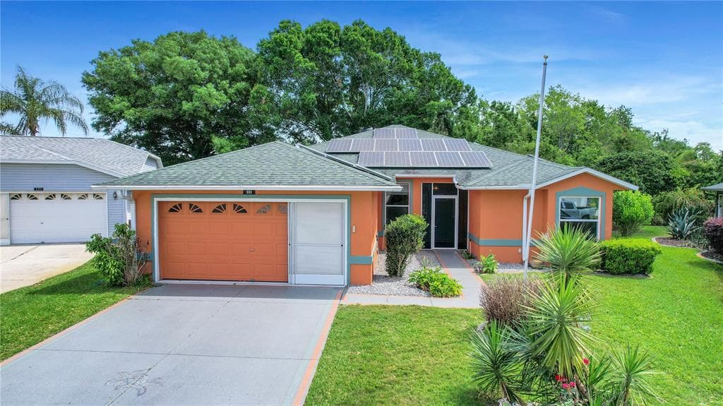 333 RANCHWOOD DRIVE, LEESBURG, FL 34748