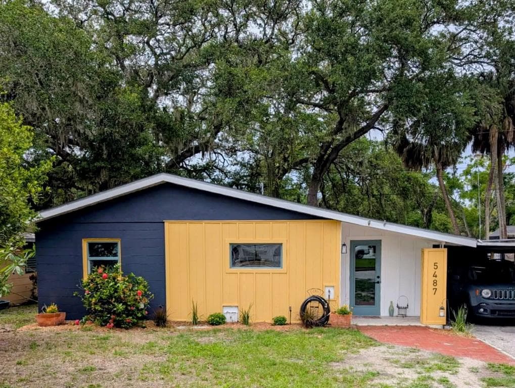 5487 70TH WAY N, ST PETERSBURG, FL 33709