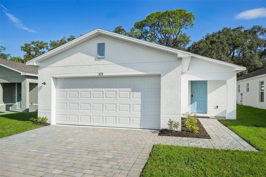 2073 GOLDEN BEAK DRIVE, EAGLE LAKE, FL 33839