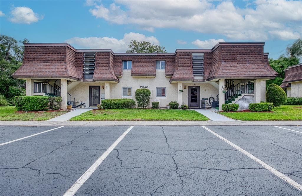 7040 COGNAC DRIVE # 3, NEW PORT RICHEY, FL 34653
