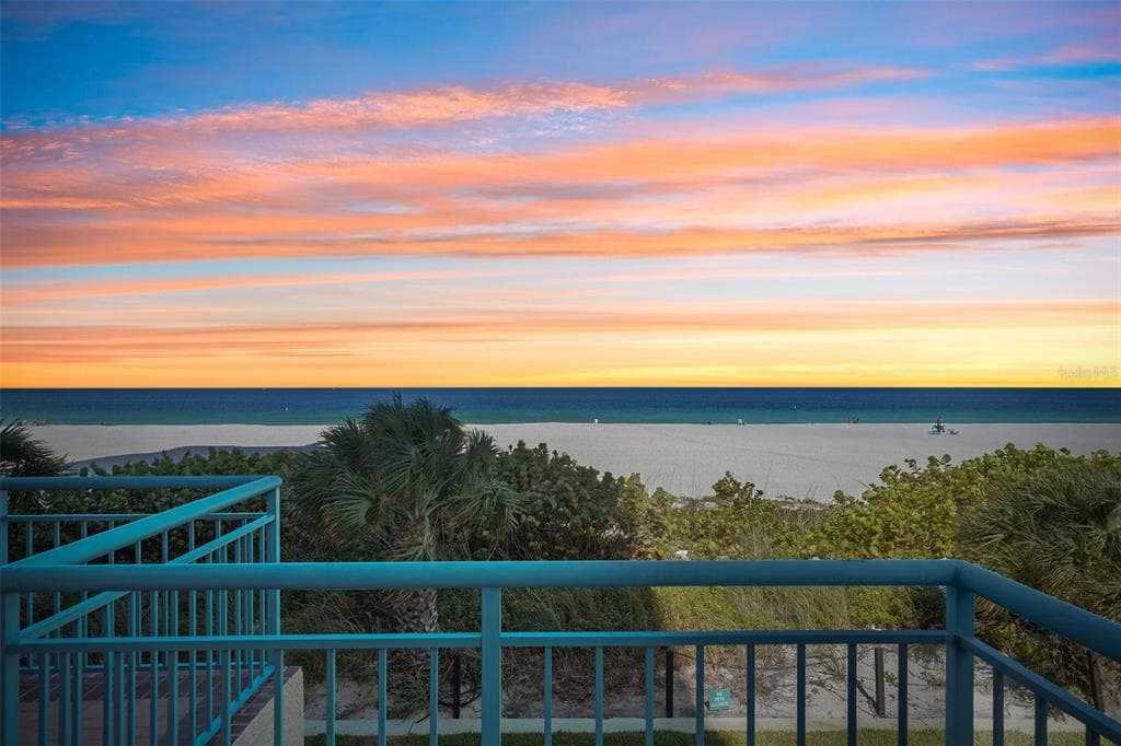 1520 GULF BOULEVARD # 202, CLEARWATER BEACH, FL 33767