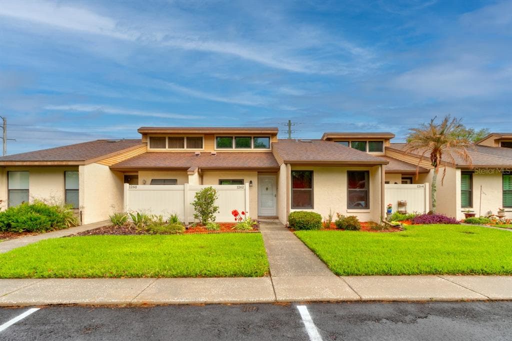 1262 CHARTER OAKS CIRCLE # none, HOLLY HILL, FL 32117
