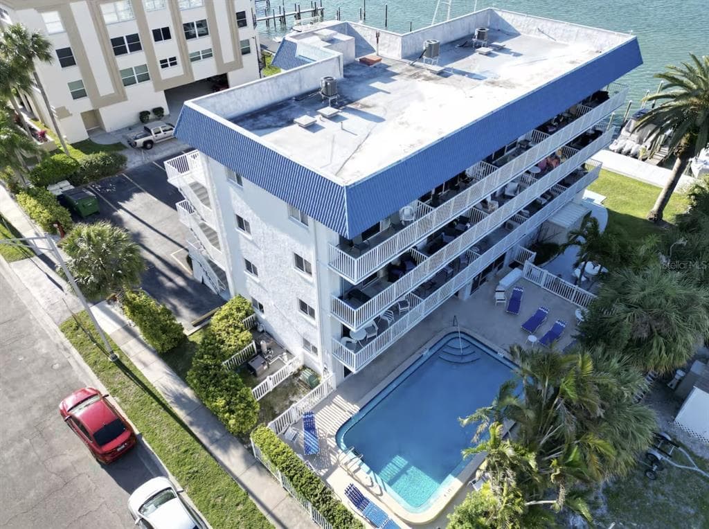 800 BAYWAY BOULEVARD # 28, CLEARWATER BEACH, FL 33767