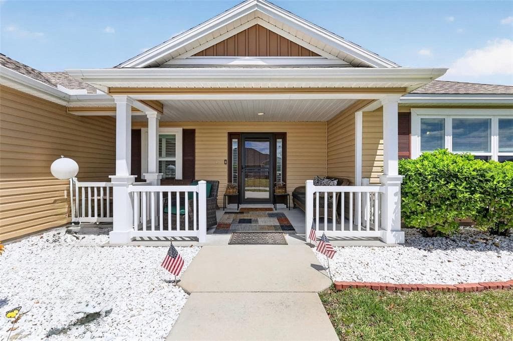 11367 LAUFERSKY LANE, OXFORD, FL 34484