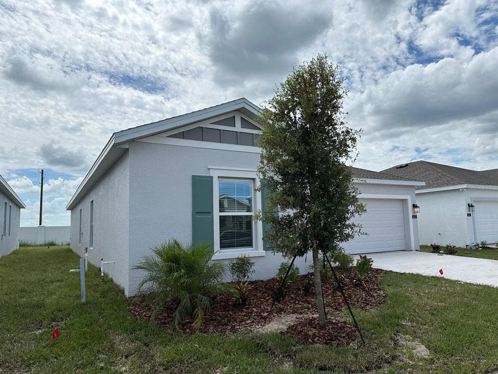 652 TROTTERS DRIVE, EAGLE LAKE, FL 33839