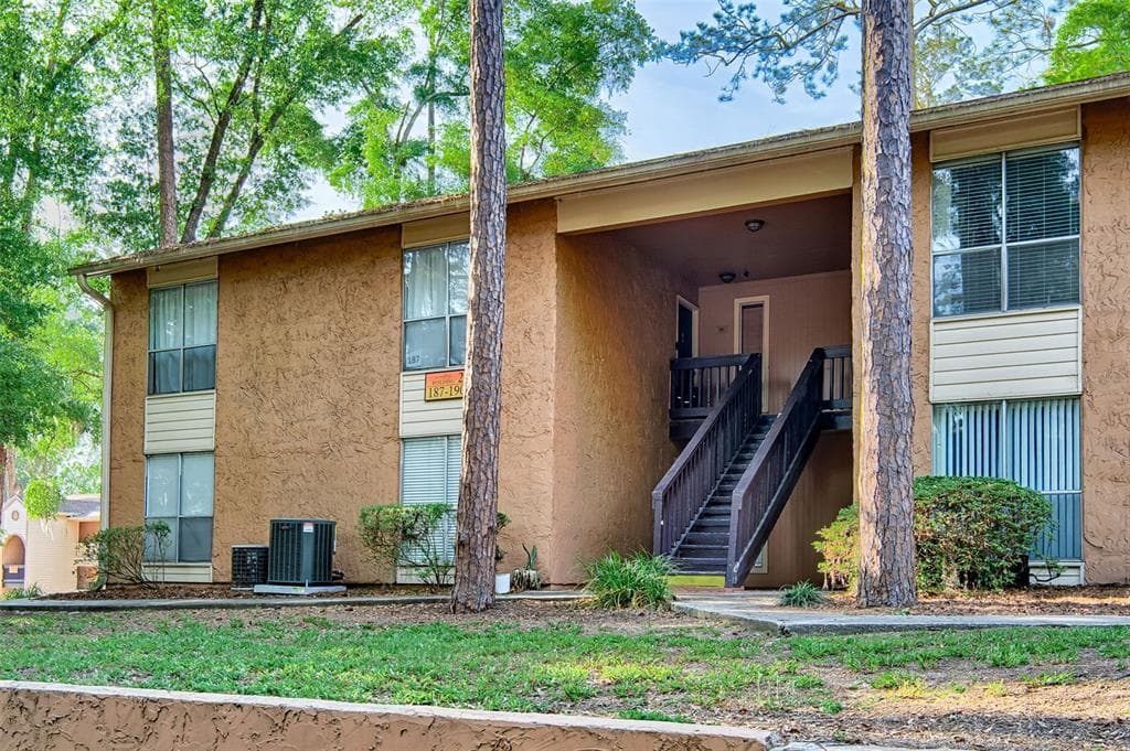 1810 NW 23RD BOULEVARD # 188, GAINESVILLE, FL 32605