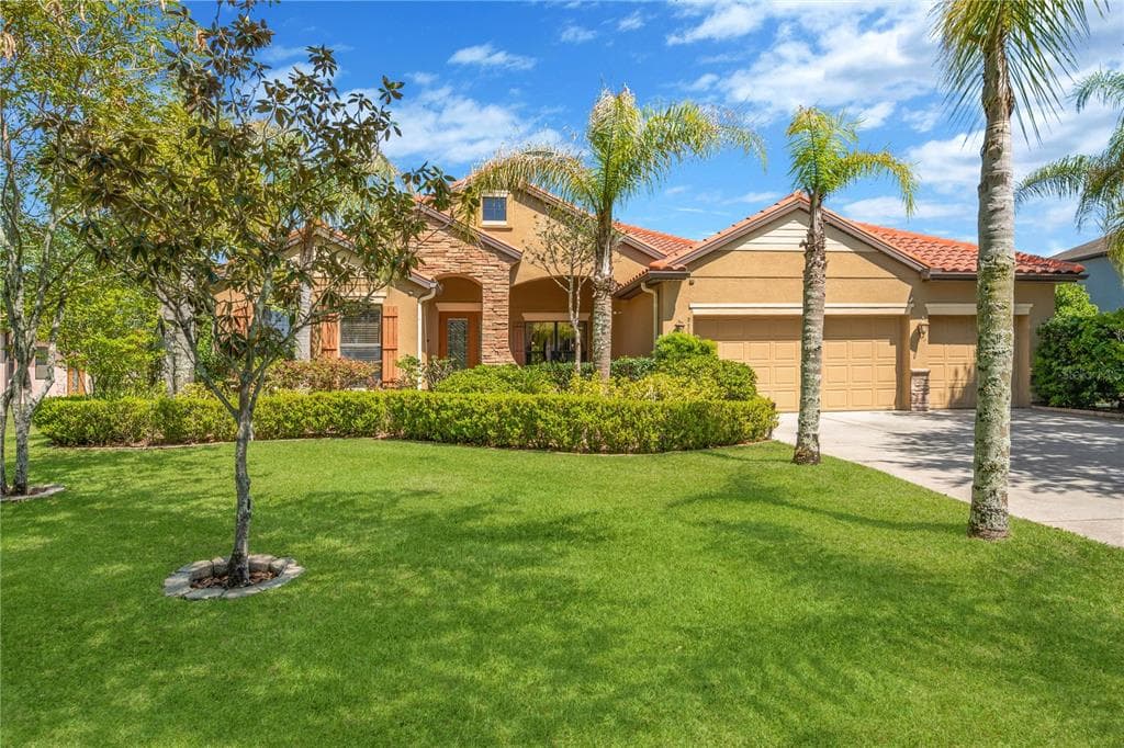9313 LISBON STREET, SEFFNER, FL 33584