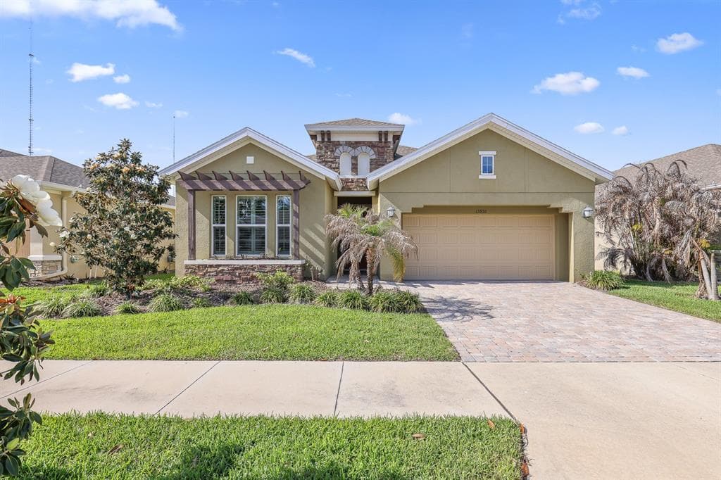 13930 NATURES RESERVE DRIVE, LITHIA, FL 33547
