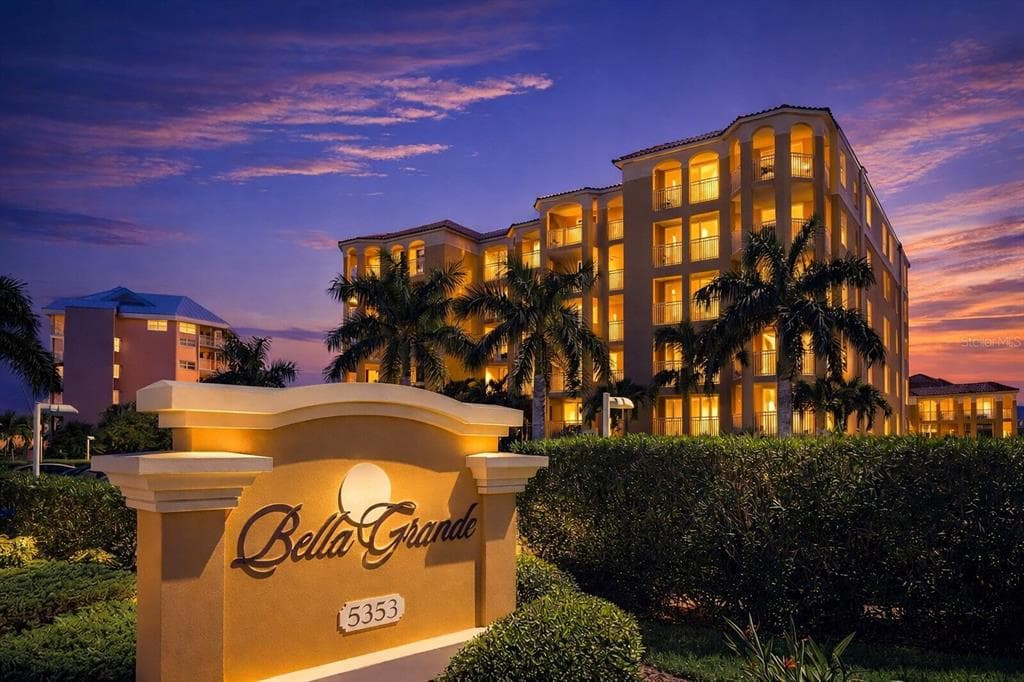 5353 GULF BOULEVARD # A404, ST PETE BEACH, FL 33706