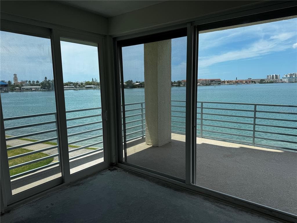 7932 SAILBOAT KEY BOULEVARD S # 101, SOUTH PASADENA, FL 33707